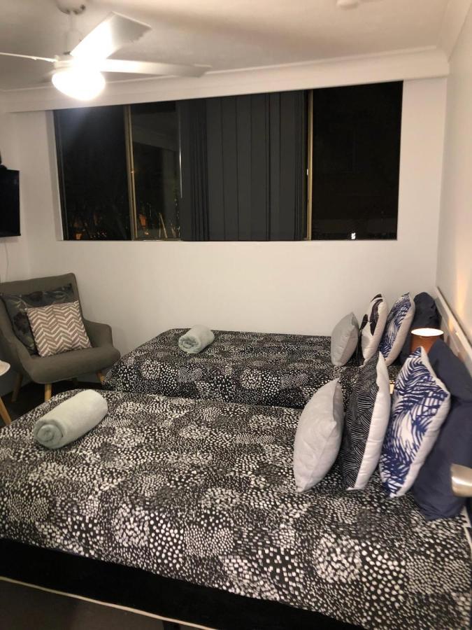 Anacapri Holiday Resort Apartments Surfers Paradise Extérieur photo