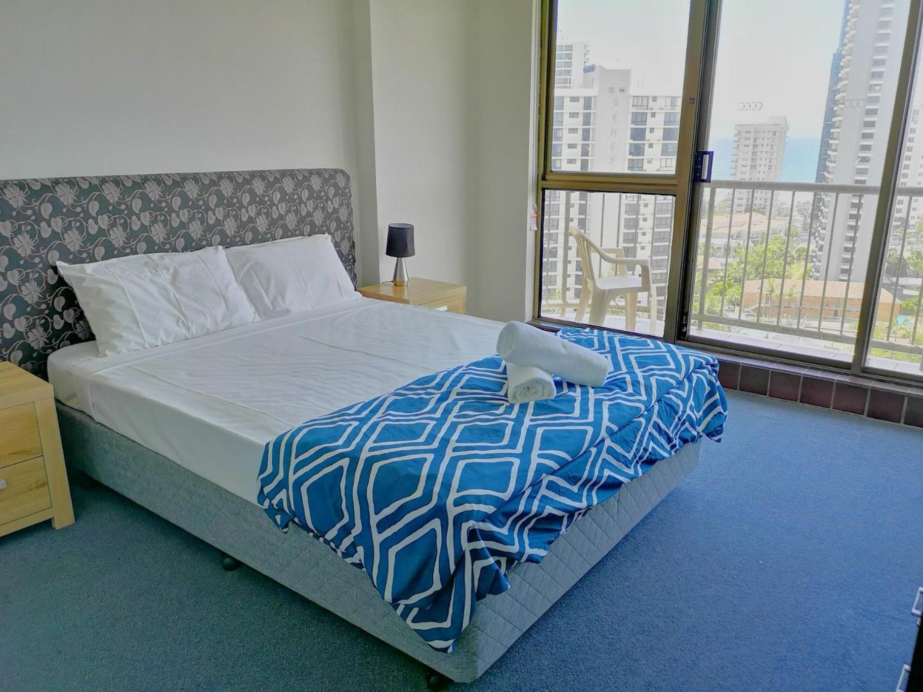 Anacapri Holiday Resort Apartments Surfers Paradise Extérieur photo