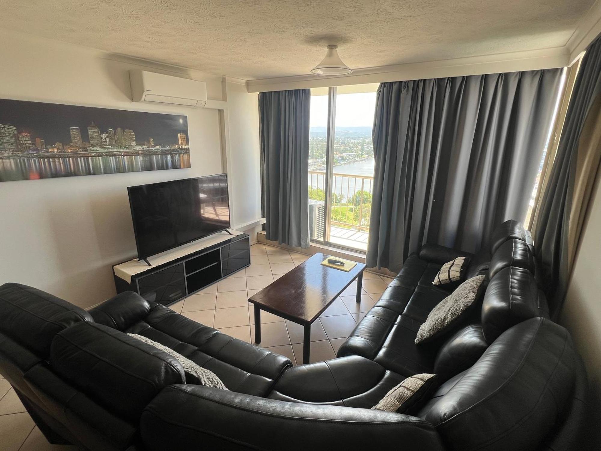 Anacapri Holiday Resort Apartments Surfers Paradise Extérieur photo