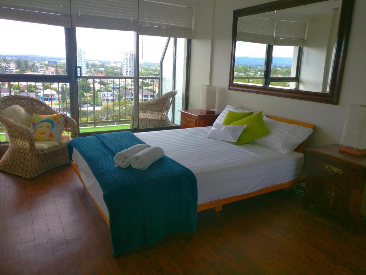 Anacapri Holiday Resort Apartments Surfers Paradise Extérieur photo