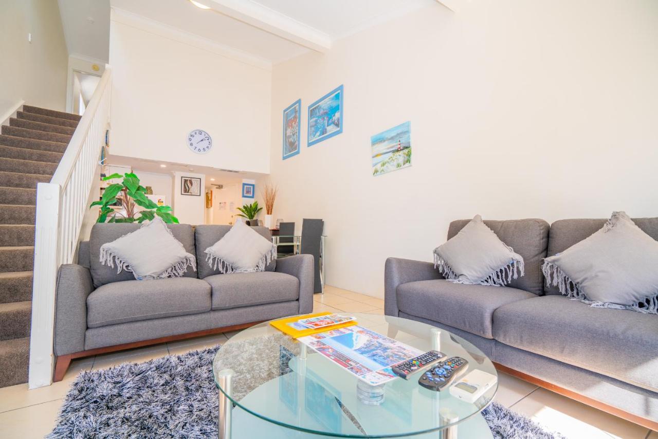 Anacapri Holiday Resort Apartments Surfers Paradise Extérieur photo